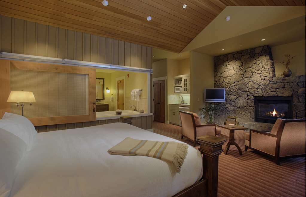 Fess Parker Wine Country Inn Лос-Оливос Номер фото